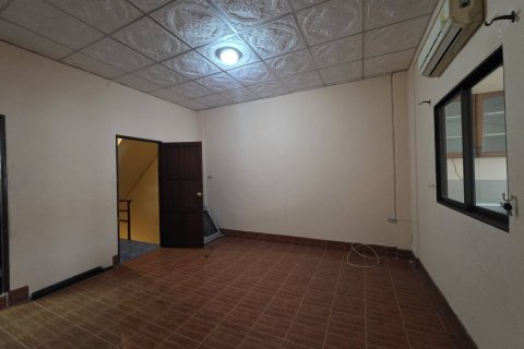 Propriété commerciale à Pattaya, Thaïlande 220 m2 № 153776 - photo 21