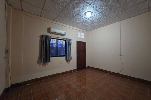 Propriété commerciale à Pattaya, Thaïlande 220 m2 № 153776 - photo 17