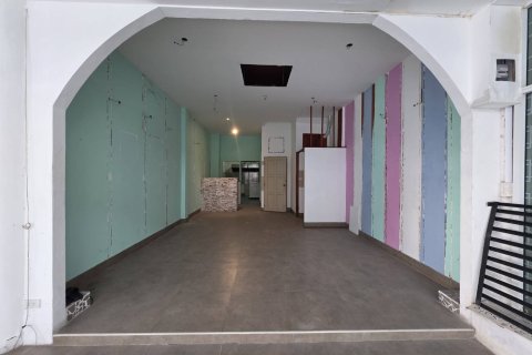 Propriété commerciale à Pattaya, Thaïlande 220 m2 № 153776 - photo 4