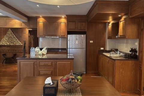 Condominio de 2 dormitorios en Pattaya, Tailandia № 153775 - foto 9