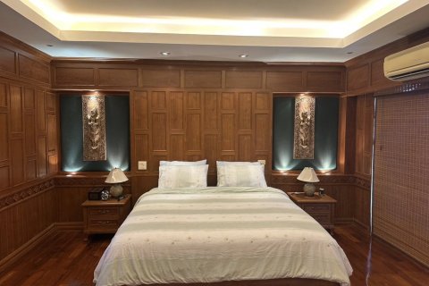 Condominio de 2 dormitorios en Pattaya, Tailandia № 153775 - foto 16