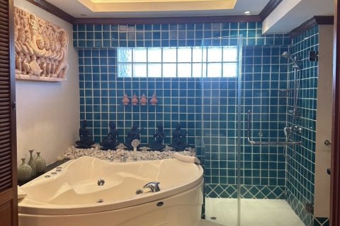 Condominio de 2 dormitorios en Pattaya, Tailandia № 153775 - foto 21