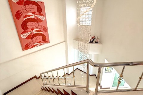 Condominio de 3 dormitorios en Pattaya, Tailandia № 153774 - foto 8