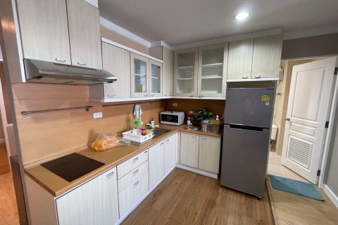 Кондоминиум с 2 спальнями в Клонг Тоэй, Бангкок, Таиланд № 47754 - фото 4