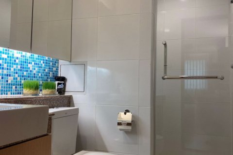 Condominio de 1 dormitorio en Phra Khanong, Bangkok, Tailandia № 47756 - foto 8