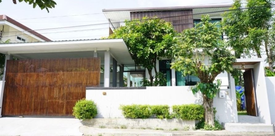 Casa de 3 dormitorios en Chiang Mai, Tailandia № 160053