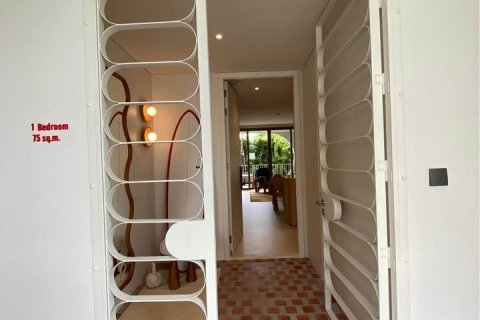 Estudio en el condominio en Phuket, Tailandia № 141791 - foto 7