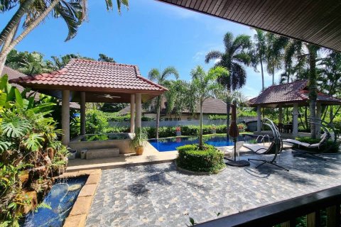 Casa de 3 dormitorios en Phuket, Tailandia № 65582 - foto 10