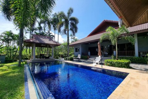 Casa de 3 dormitorios en Phuket, Tailandia № 65582