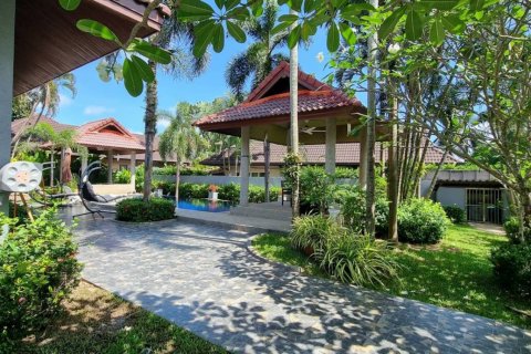 Casa de 3 dormitorios en Phuket, Tailandia № 65582 - foto 8
