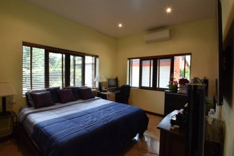 Casa de 3 dormitorios en Phuket, Tailandia № 65582 - foto 3