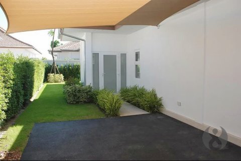 Chalet de 3 dormitorios en Hua Hin, Tailandia № 205676 - foto 7