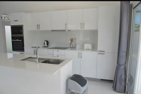 Chalet de 3 dormitorios en Hua Hin, Tailandia № 205676 - foto 13