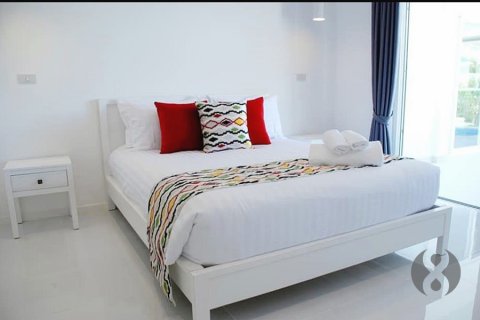 Chalet de 3 dormitorios en Hua Hin, Tailandia № 205676 - foto 19