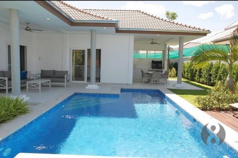 Chalet de 3 dormitorios en Hua Hin, Tailandia № 205676