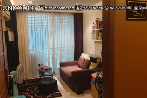 Condominio de 1 dormitorio en Watthana, Bangkok, Tailandia № 200888 - foto 5