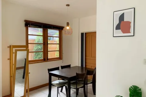 Casa de 3 dormitorios en San Sai, Tailandia № 158222 - foto 8