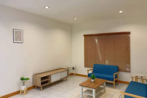 Casa de 3 dormitorios en San Sai, Tailandia № 158222 - foto 2