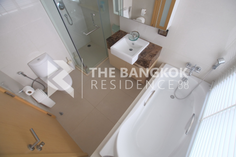 Condominio de 2 dormitorios en Bangkok, Tailandia № 184352 - foto 7