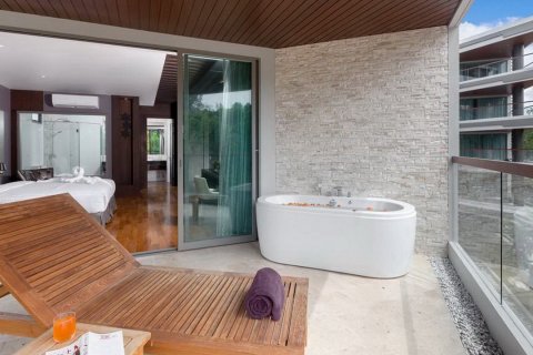 Studio in the Condo in Phuket, Thailand in The Regent Bangtao № 59296