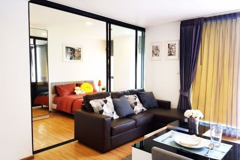 Condo à Bang Kho Laem, Bangkok, Thaïlande, 1 chambre № 62880 - photo 10