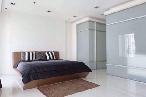 Condominio de 2 dormitorios en Chatuchak, Bangkok, Tailandia № 62883 - foto 7