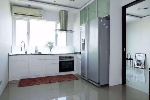 Condominio de 2 dormitorios en Chatuchak, Bangkok, Tailandia № 62883 - foto 4
