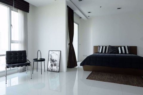 Condominio de 2 dormitorios en Chatuchak, Bangkok, Tailandia № 62883 - foto 5