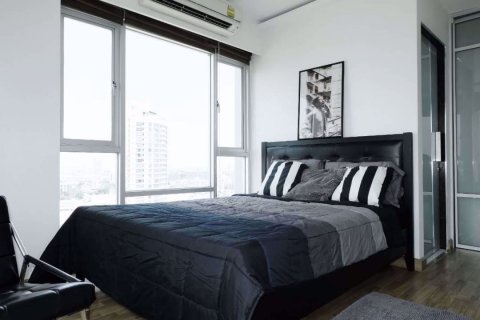 Condominio de 2 dormitorios en Chatuchak, Bangkok, Tailandia № 62883 - foto 8