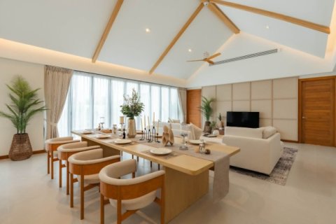 Chalet de 3 dormitorios en Phuket, Tailandia № 191075 - foto 7
