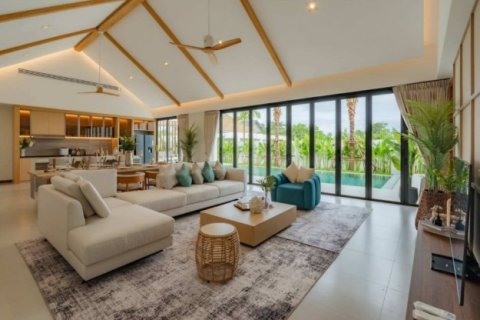 Chalet de 3 dormitorios en Phuket, Tailandia № 191075 - foto 4