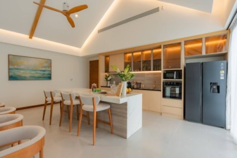 Chalet de 3 dormitorios en Phuket, Tailandia № 191075 - foto 9