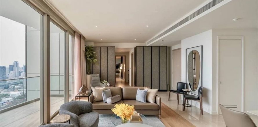 Condominio de 2 dormitorios en Khlong San, Bangkok, Tailandia № 133663