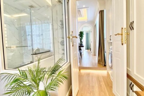 Condominio de 2 dormitorios en Watthana, Bangkok, Tailandia № 133664 - foto 16