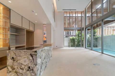Condominio de 5 dormitorios en Bangkok, Tailandia № 133661 - foto 28
