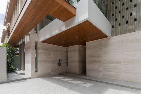 Condominio de 5 dormitorios en Bangkok, Tailandia № 133661 - foto 3
