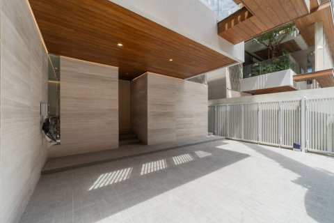 Condominio de 5 dormitorios en Bangkok, Tailandia № 133661 - foto 2
