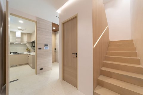 Condominio de 5 dormitorios en Bangkok, Tailandia № 133661 - foto 24