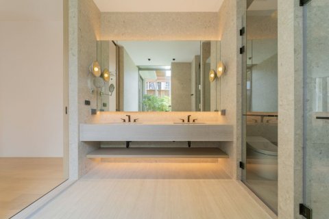 Condominio de 5 dormitorios en Bangkok, Tailandia № 133661 - foto 13