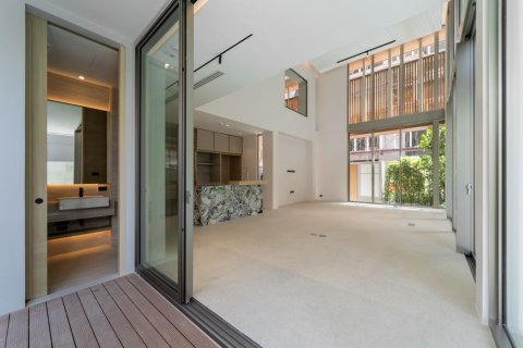Condominio de 5 dormitorios en Bangkok, Tailandia № 133661 - foto 6