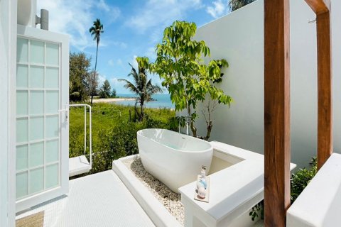 Chalet de 3 dormitorios en Nakhon Si Thammarat, Tailandia № 133667 - foto 15