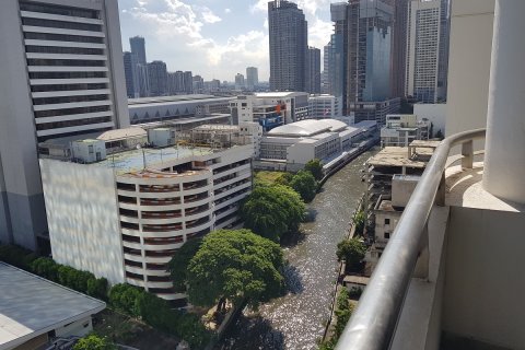 Condominio de 3 dormitorios en Khlong Toei, Bangkok, Tailandia № 200689