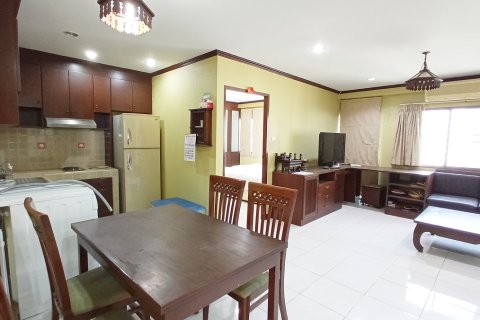 Condo à Khlong Toei, Bangkok, Thaïlande, 2 chambres № 200692 - photo 10