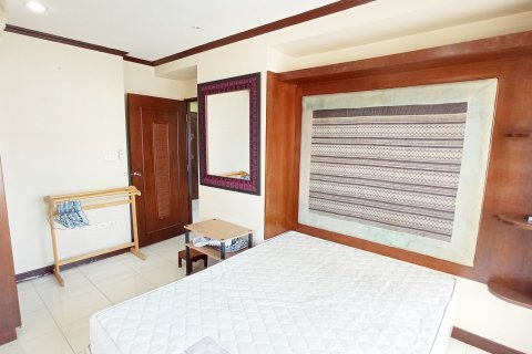 Condo à Khlong Toei, Bangkok, Thaïlande, 2 chambres № 200692 - photo 16