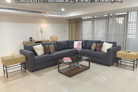 Condominio de 3 dormitorios en Khlong Toei, Bangkok, Tailandia № 200687 - foto 30