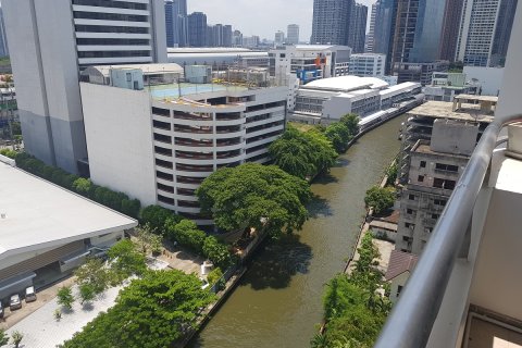 Condominio de 3 dormitorios en Khlong Toei, Bangkok, Tailandia № 200687 - foto 5