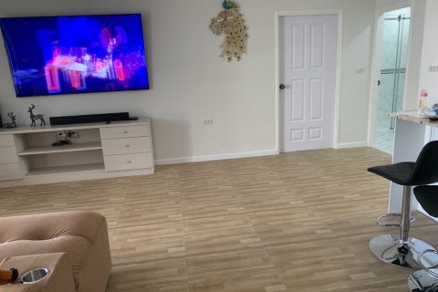 Apartamento de 2 dormitorios en Pattaya, Tailandia № 145386 - foto 24