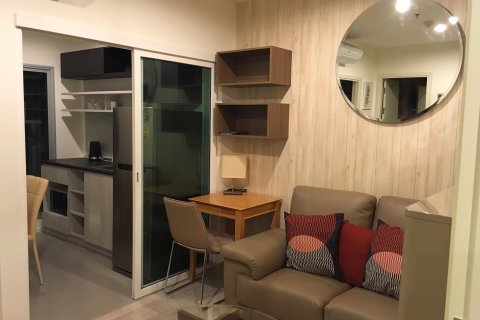 Studio dans le Condo à Bangkok, Thaïlande № 145786