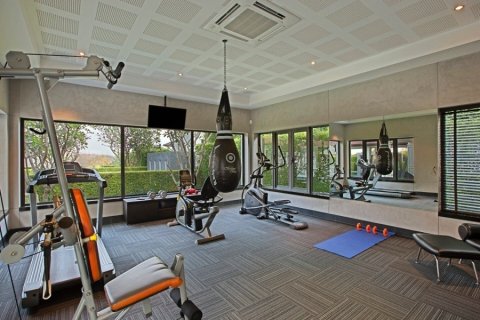 Chalet de 5 dormitorios en Hua Hin, Tailandia № 168694 - foto 9
