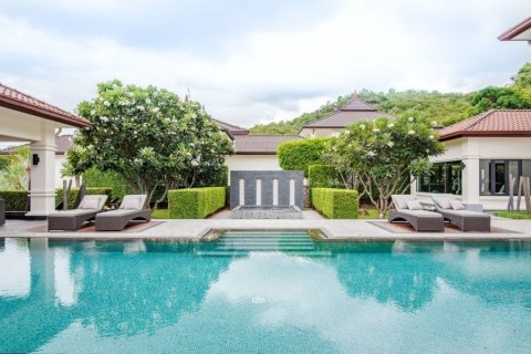 Villa in Hua Hin, Thailand 4 Schlafzimmer № 168696 - Foto 2